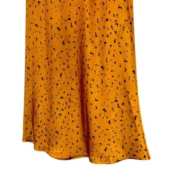 J.O.A Animal Print Midi Skirt in Bronze Dot Size Small - Picture 8 of 11